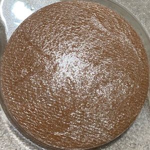 Baked eye shadow refill by Laura Geller